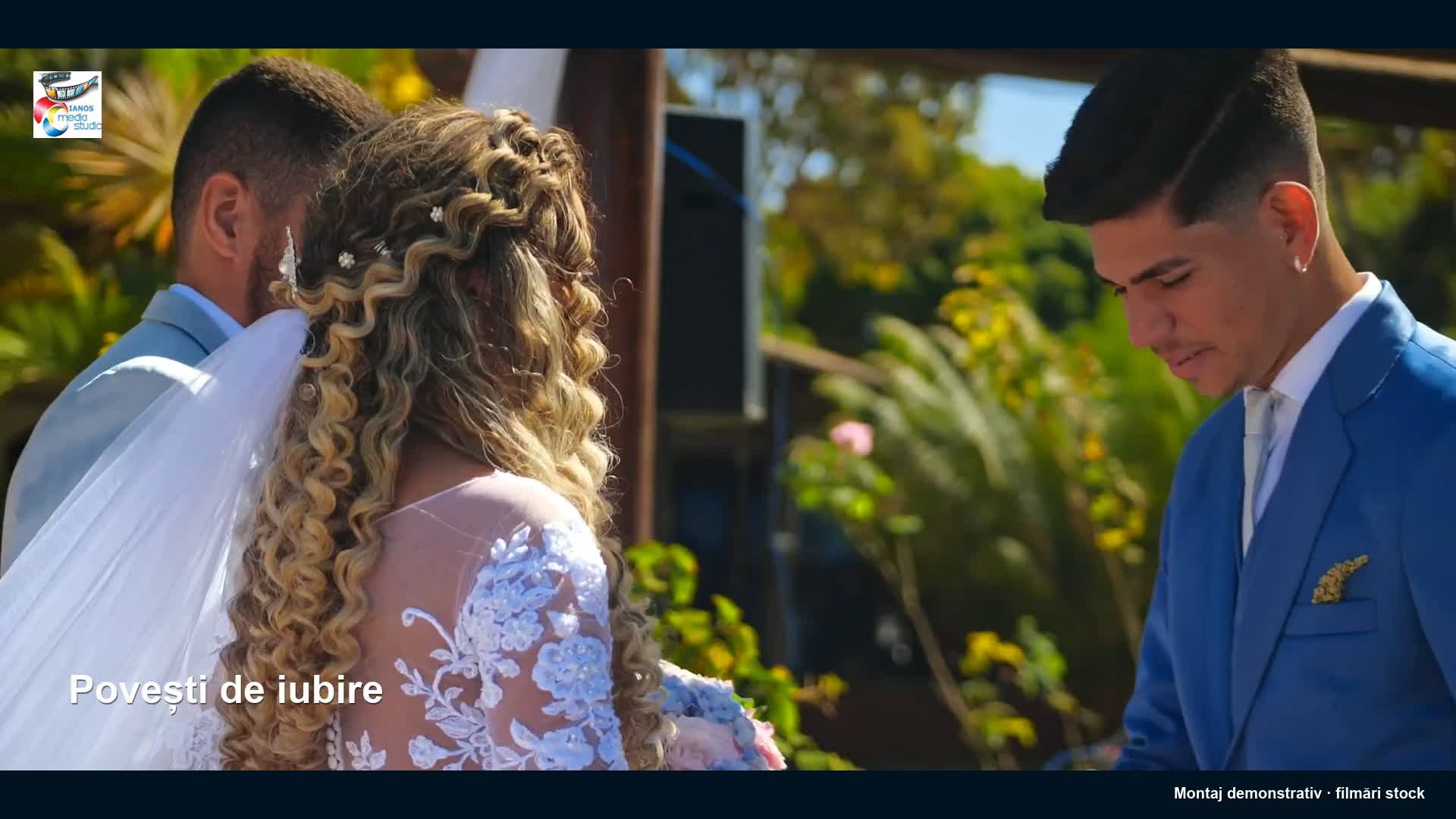 Cuplu de miri la o ceremonie în aer liber